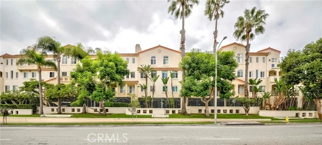 5500 Torrance Boulevard #A304 photo 2