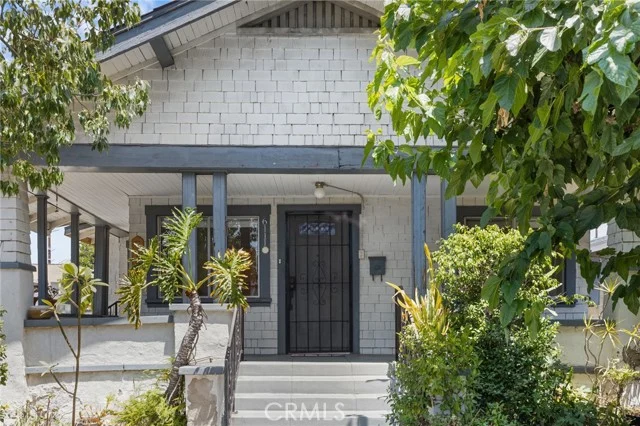 6111 Hillandale Dr photo 2