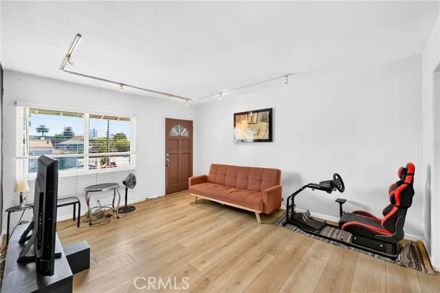 815 Pacific Avenue #6 photo 4