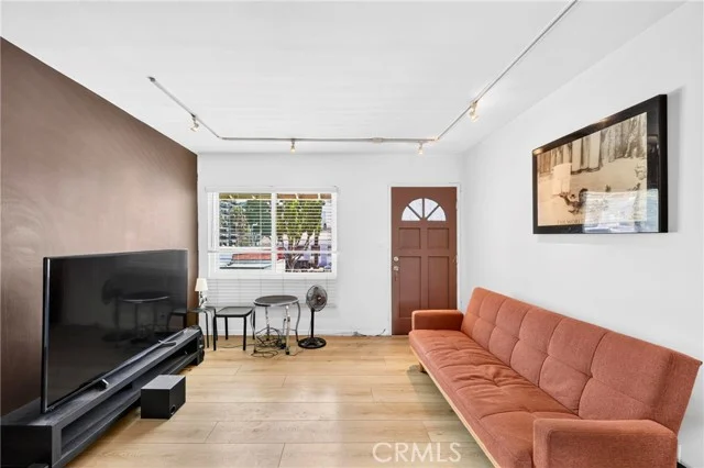 815 Pacific Avenue #6 photo 5