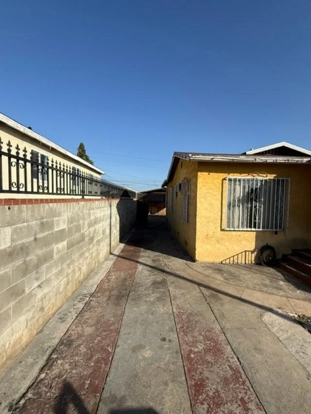 440 N Ezra Street photo 4