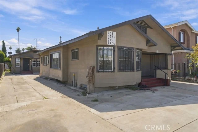 338 W 74th, Los Angeles