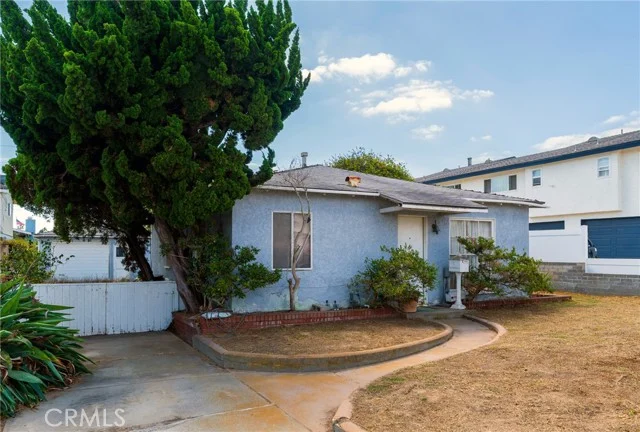 2412 Voorhees, Redondo Beach