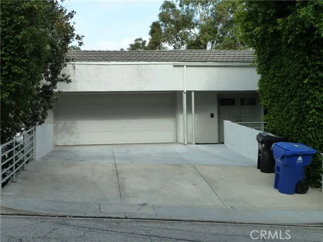 4939 Medina Drive photo 2
