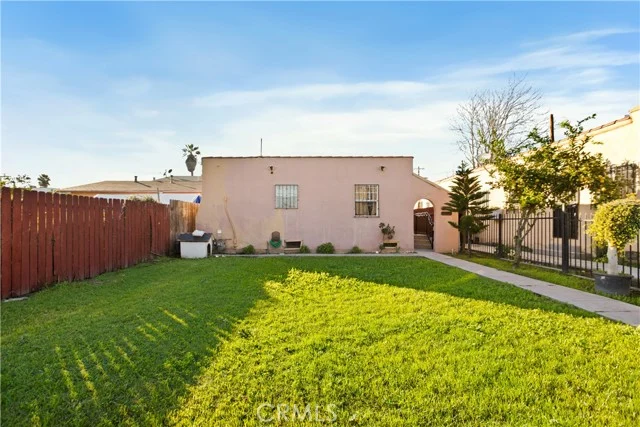 8449 S Main photo 2