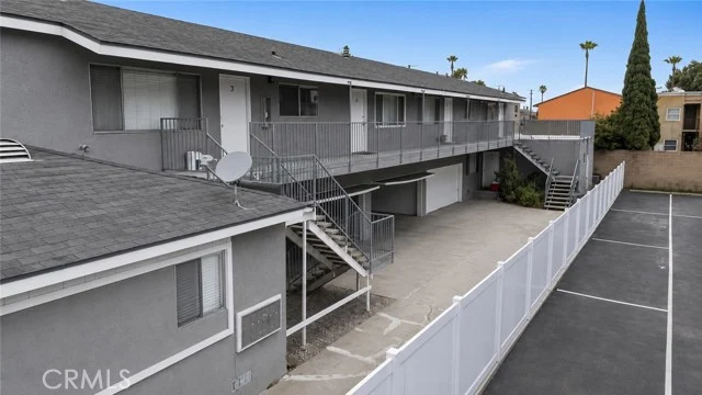 2311 Vanderbilt Ln. photo 4