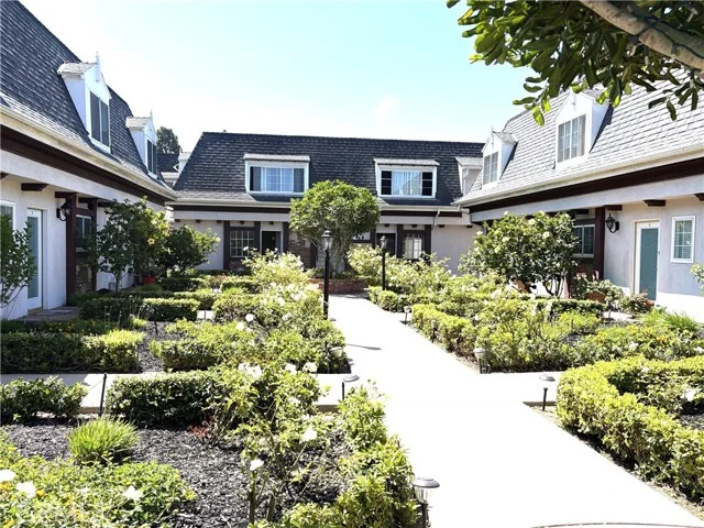 8130 Redlands #10, Playa del Rey