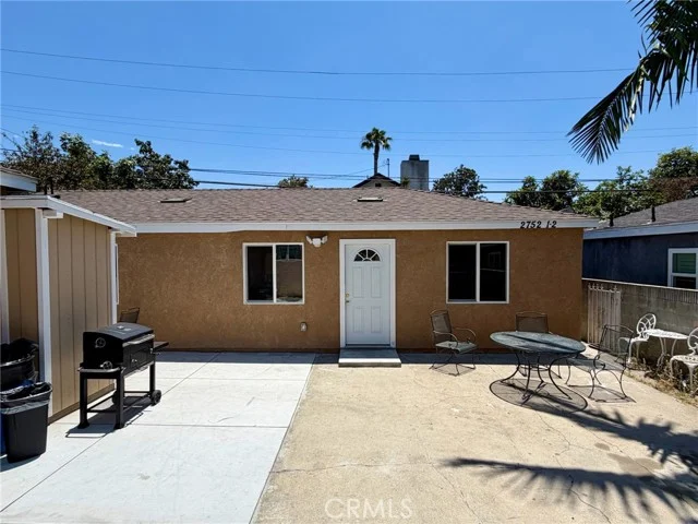 2752 E Harrison photo 2