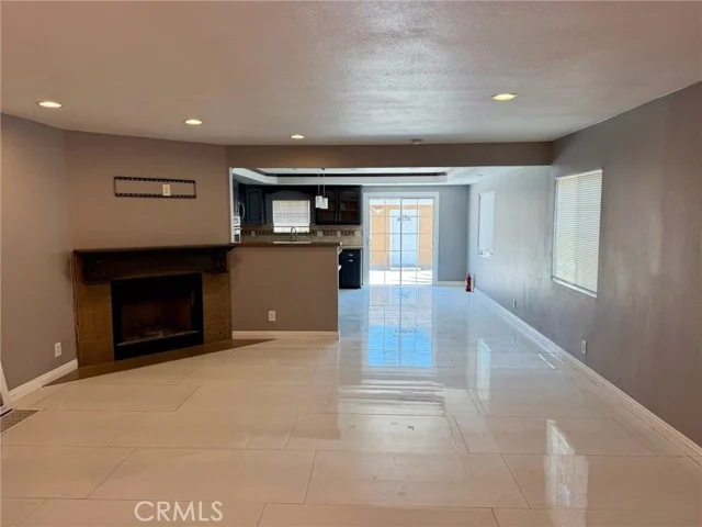 2752 E Harrison photo 5