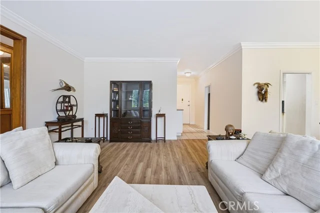 6150 Buckingham Pkwy #110 photo 5