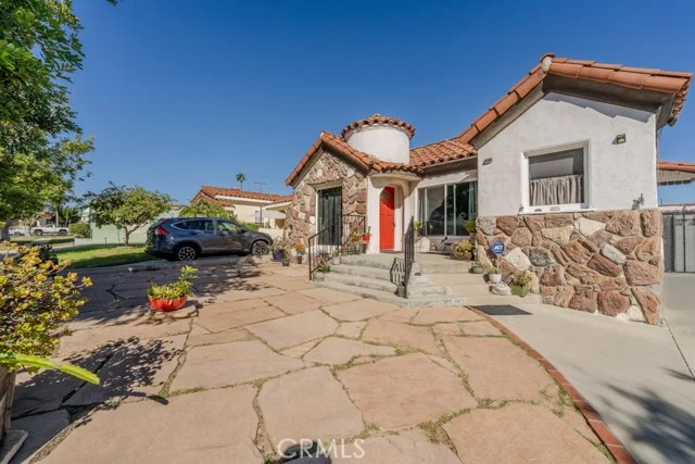1539 W 94th Place photo 4