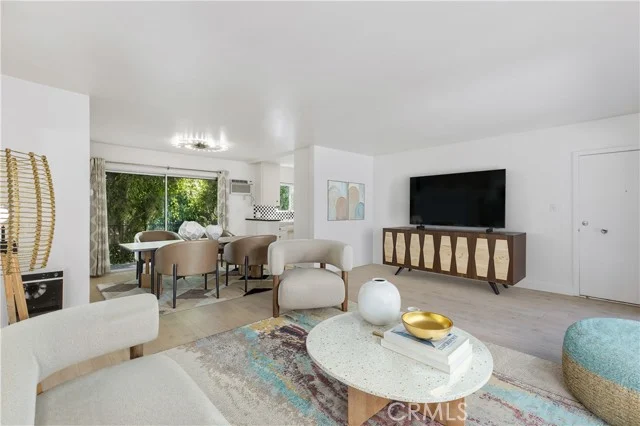 1632 Camden #204, Los Angeles