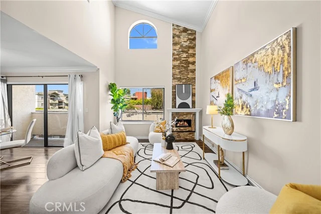 4211 Arch #203 photo 5