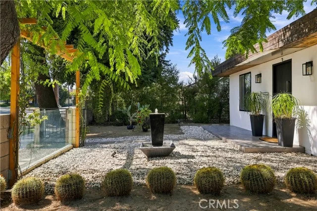 17417 Sherman Way photo 2