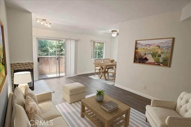 7320 Balboa Boulevard #205 photo 4