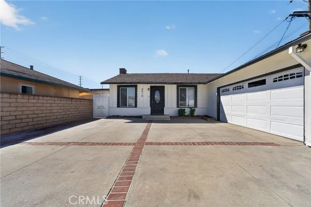 6819 Bellaire Avenue photo 4