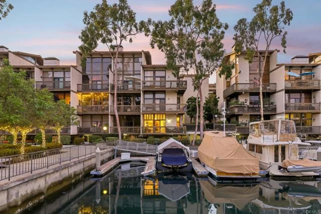 7126 Marina Pacifica Drive photo 5