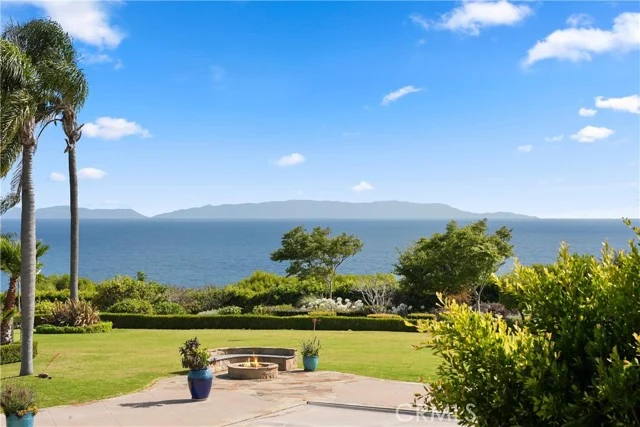 6580 Sea Cove photo 4