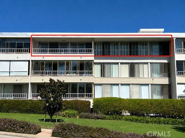 32646 Coastsite Drive #305 E photo 2