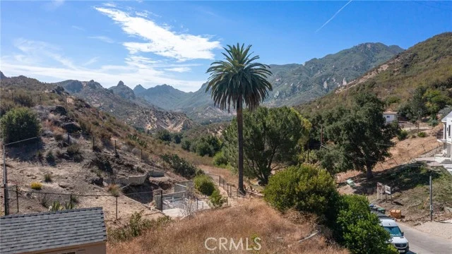28923 Crags photo 5