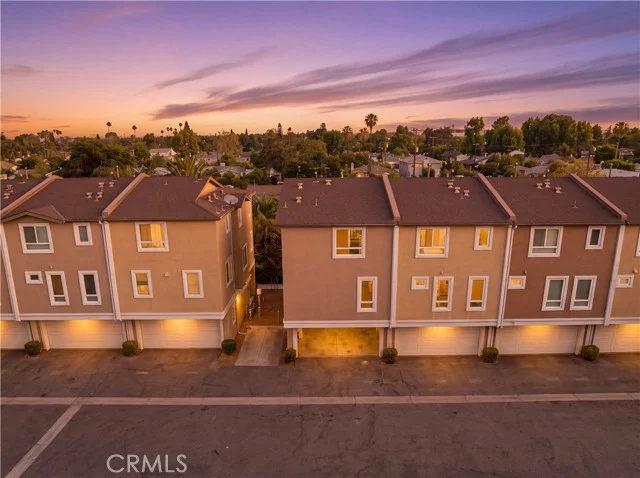 1/2 Sherman, Van Nuys
