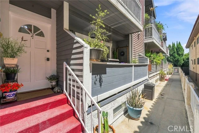 6926 Kester Avenue #2 photo 2
