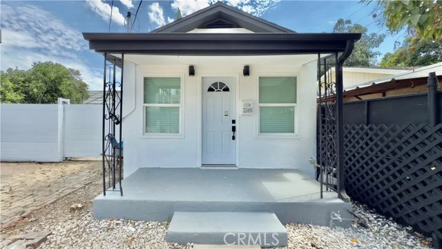 2340 N Thomas, Los Angeles