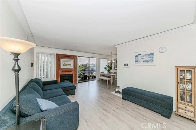 2567 Plaza Del Amo #109 photo 3