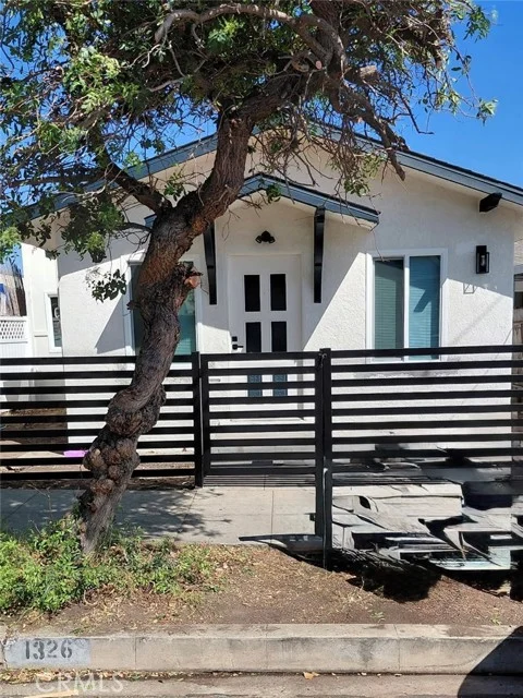 1326 S Cabrillo, San Pedro