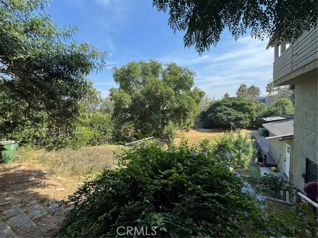 Rollins Dr photo 3