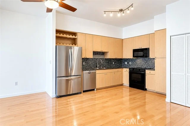 388 E Ocean Boulevard #511 photo 4