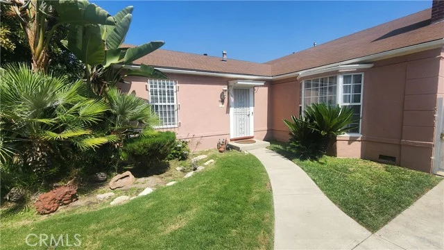 3736 Edgehill photo 3
