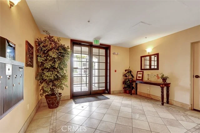 13935 Burbank Boulevard #105 photo 3