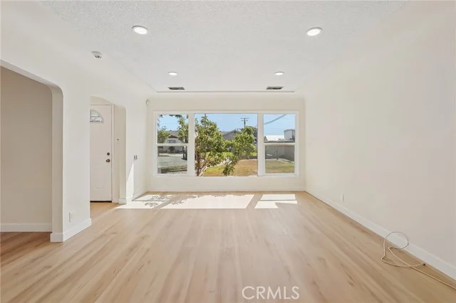 6651 Coronado photo 5