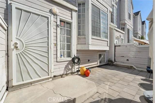 1751 E 68th #12 photo 5
