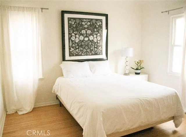 1054 S Corning photo 5