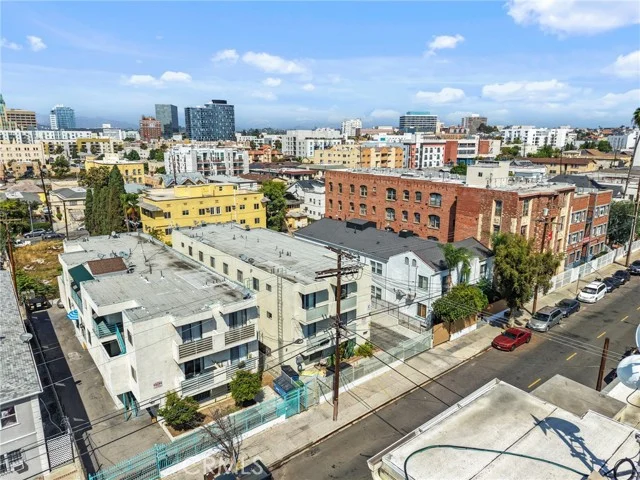 2763 San Marino photo 2