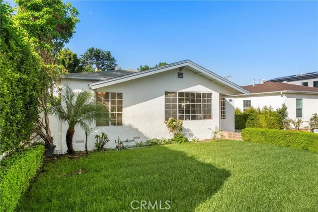 2925 Military Avenue photo 3
