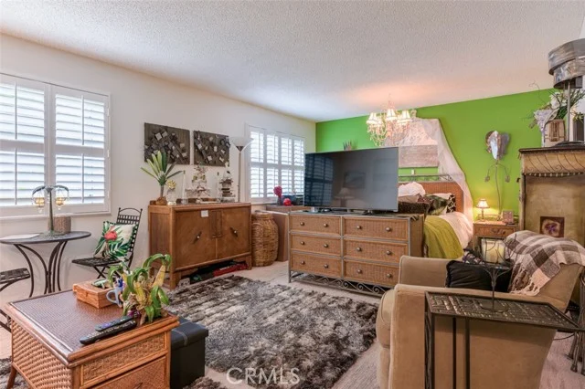 11813 Runnymede Street #14 photo 2