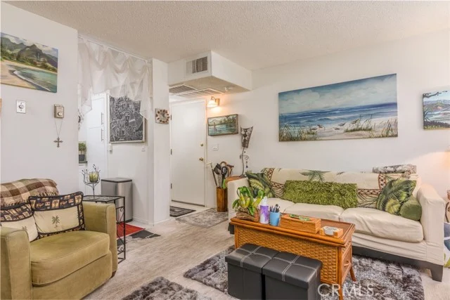 11813 Runnymede Street #14 photo 3