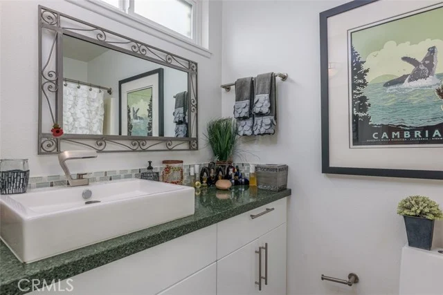 11813 Runnymede Street #14 photo 5