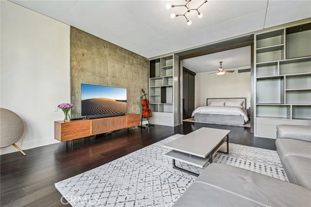 1111 S Grand Avenue #515 photo 5