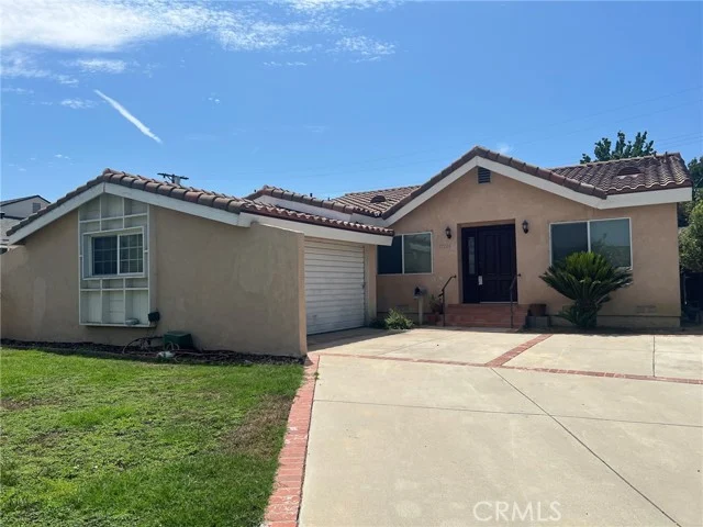 17226 Elkwood photo 2