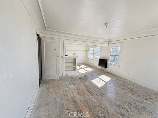 1306 W Martin Luther King Jr photo 3