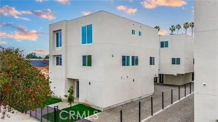 16000 S Vermont, Gardena