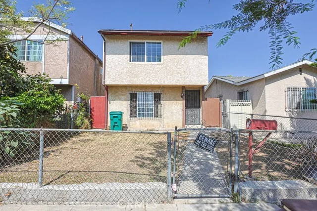 1019 E 21st photo 2