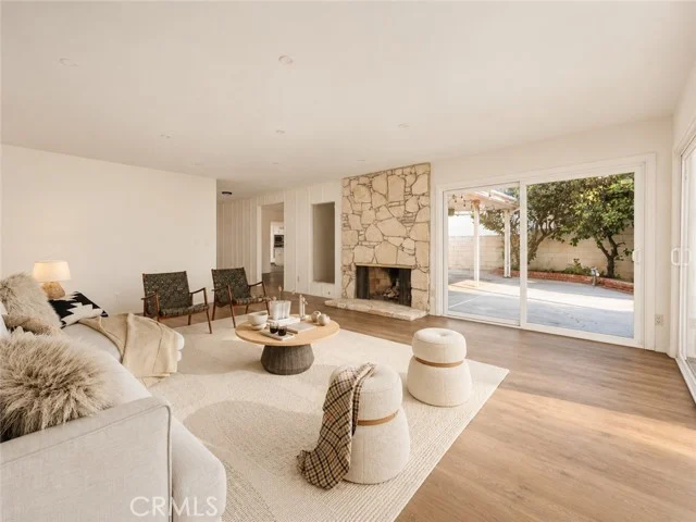 5047 Gerald Avenue photo 3