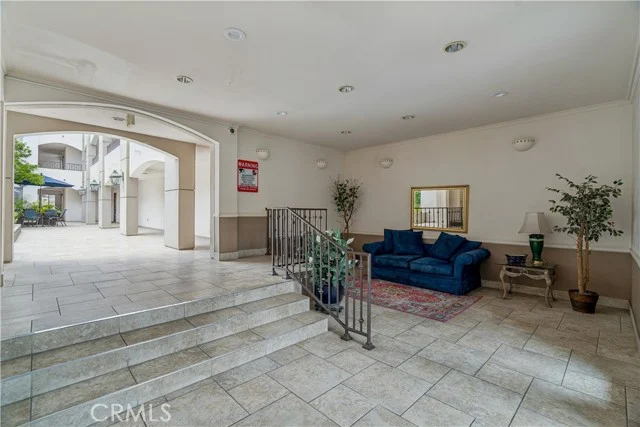 4637 Willis Avenue #306 photo 4