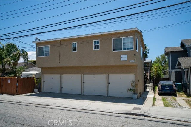 3700 E 4th Street photo 2
