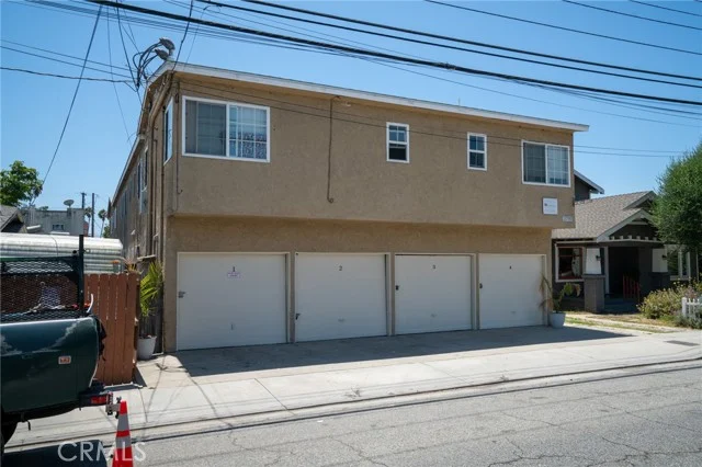 3700 E 4th Street photo 3